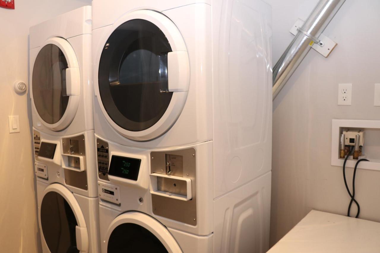 A Stylish Stay With A King Bed And Heated Floors #27 Brookline Exterior foto