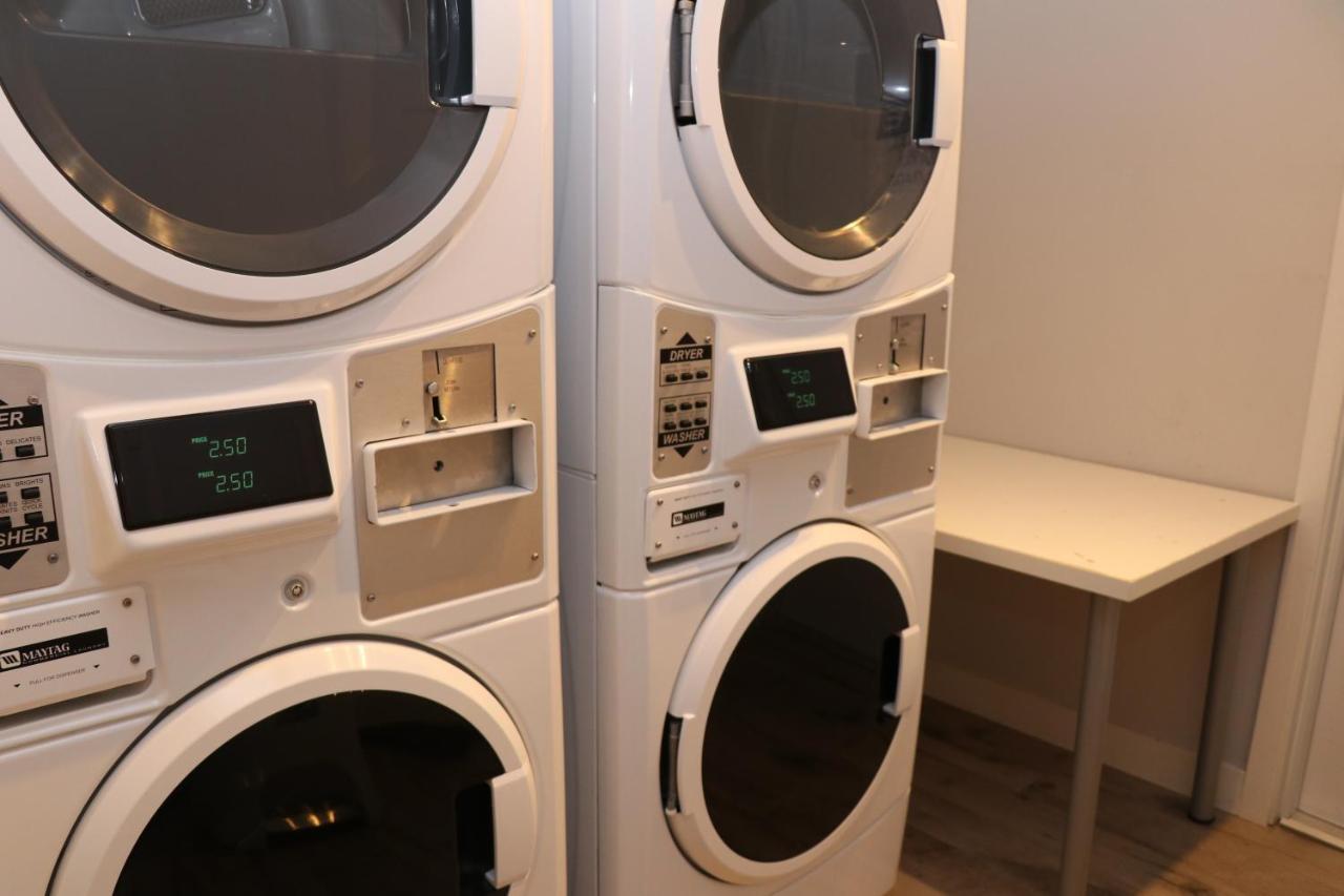 A Stylish Stay With A King Bed And Heated Floors #27 Brookline Exterior foto